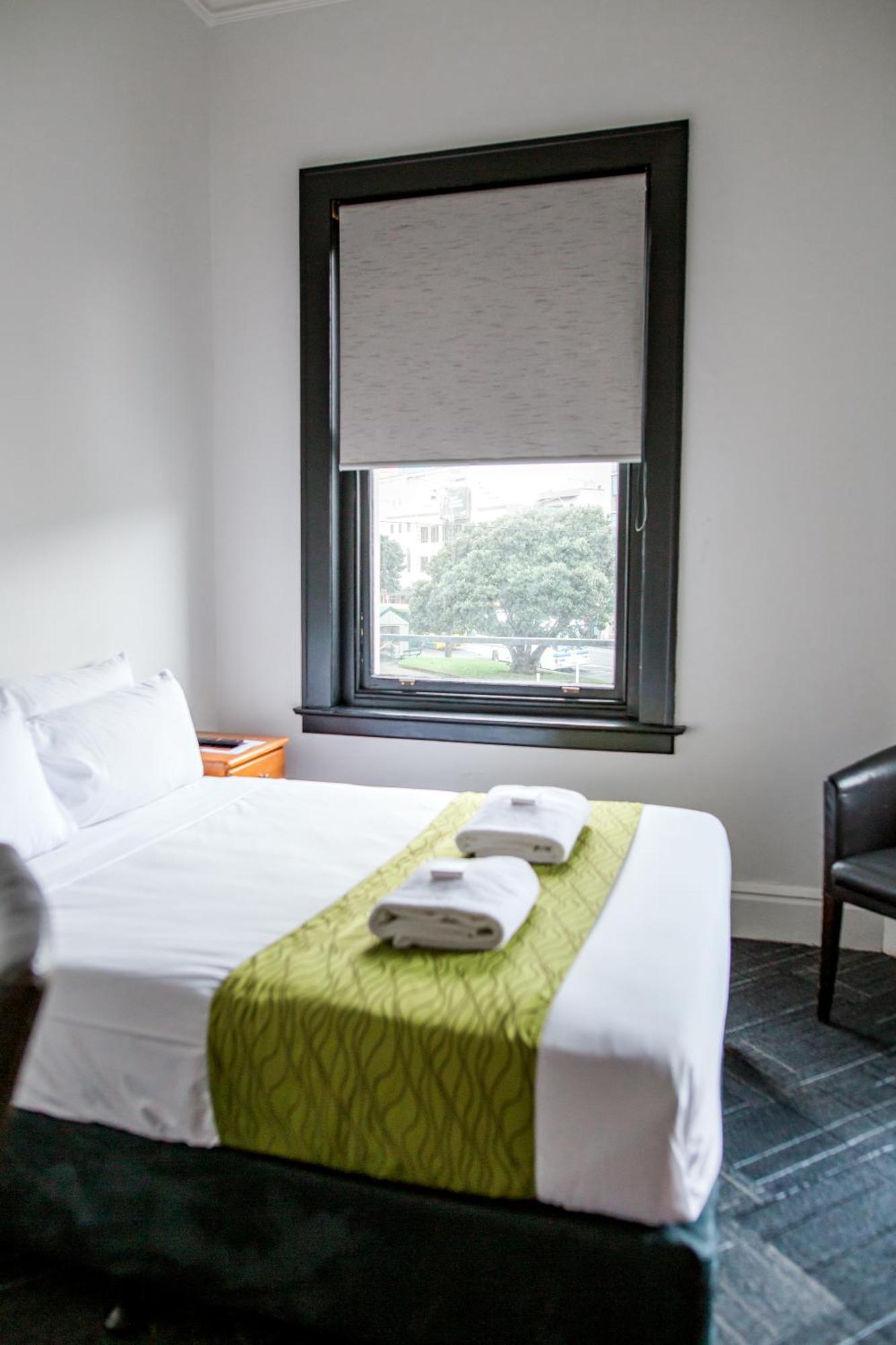 Double Room,1550374375:JPEG