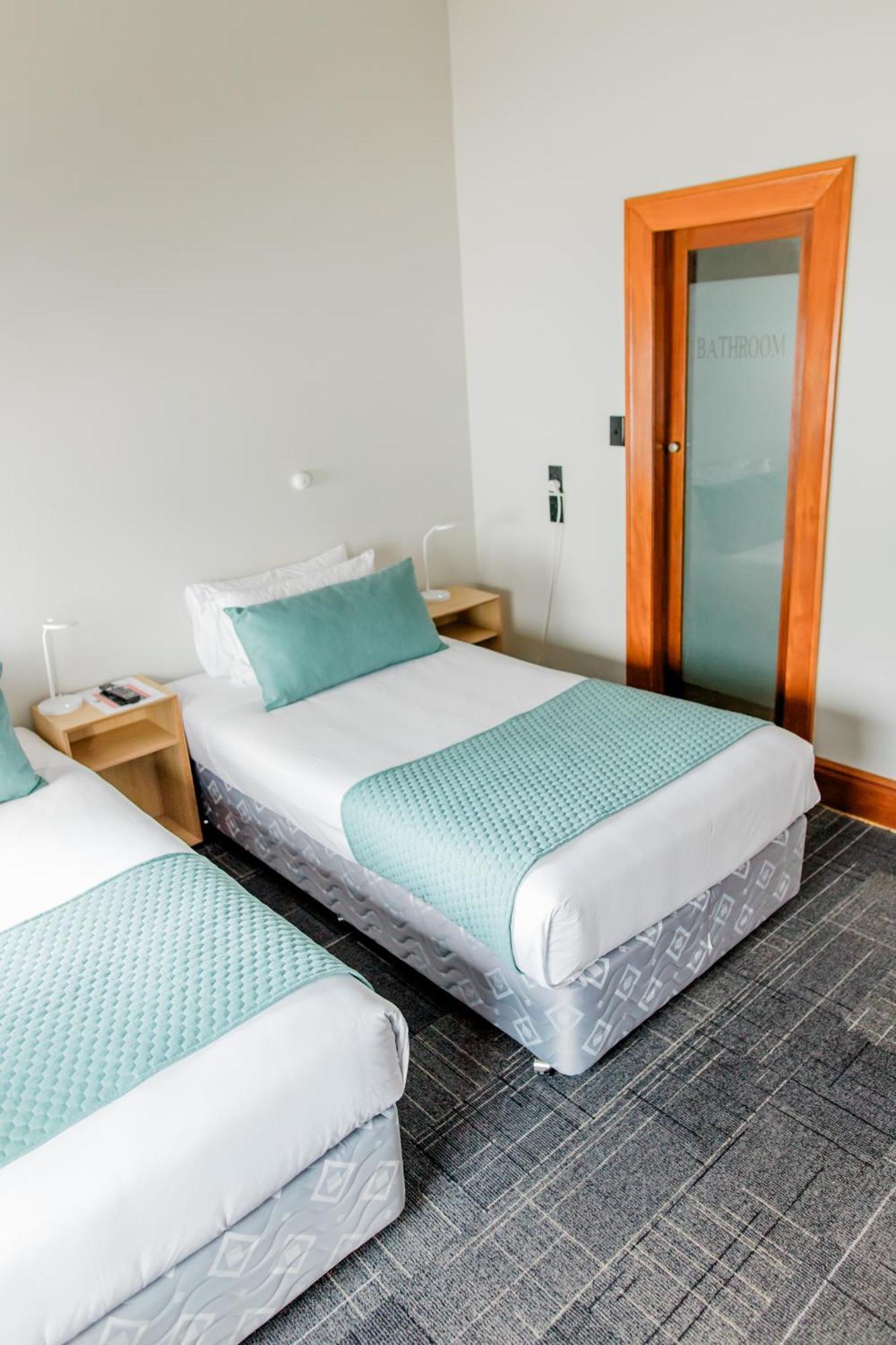 Double or Twin Room Private Bathroom