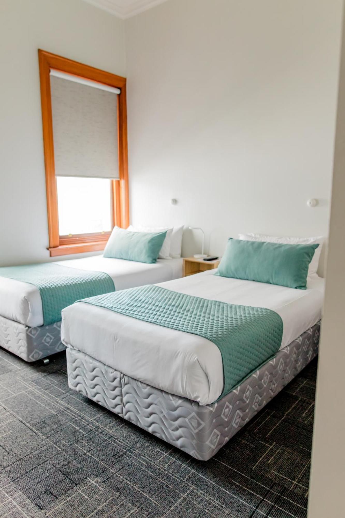 Double or Twin Room Private Bathroom
