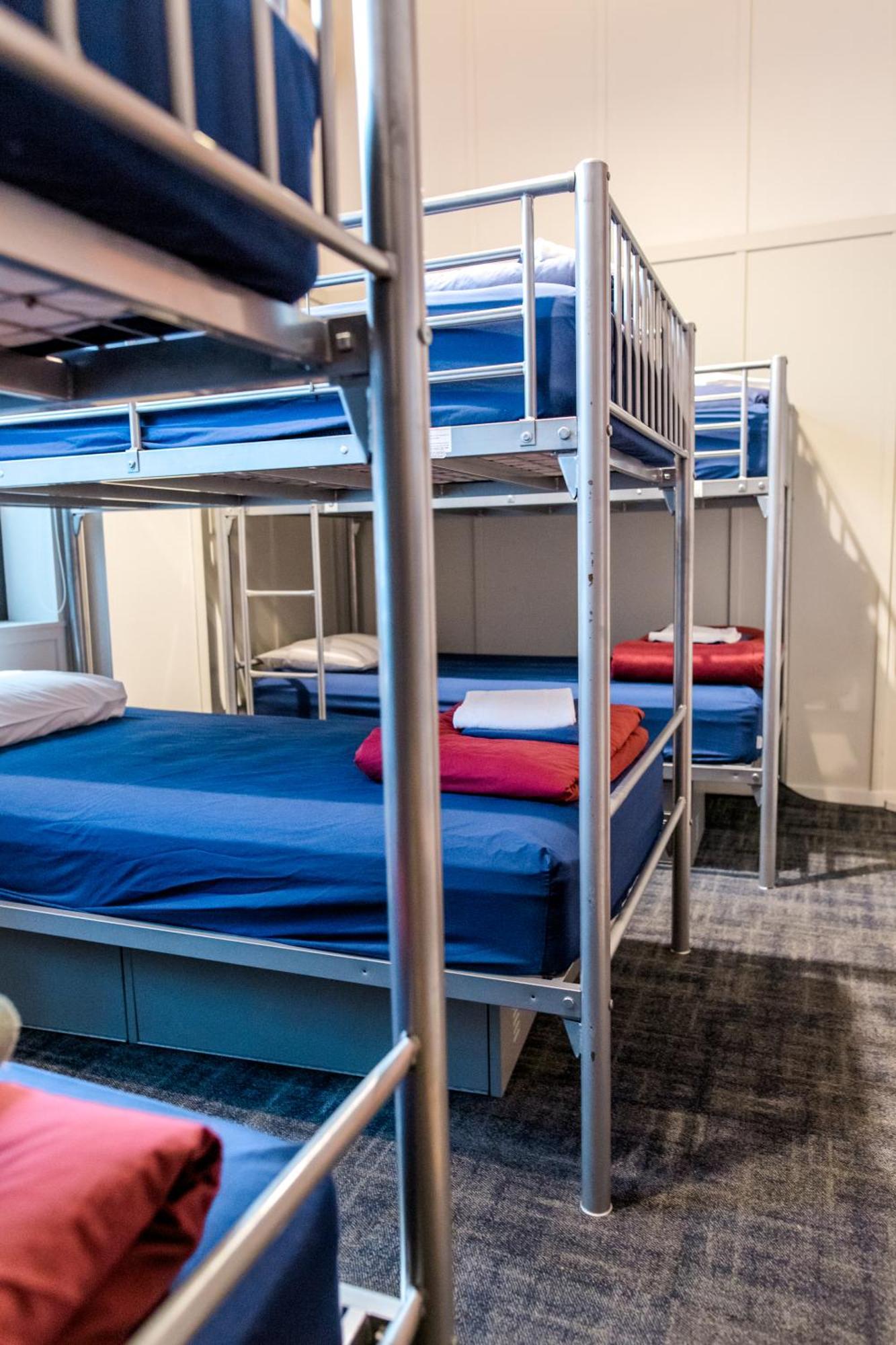 Single Bed 6-Bed Dormitory Room
